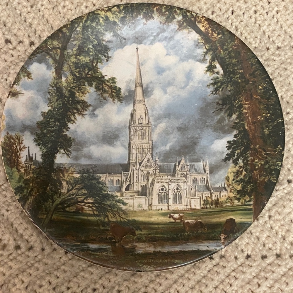 Round Decorative Plate - Salisbury Cathedral painting